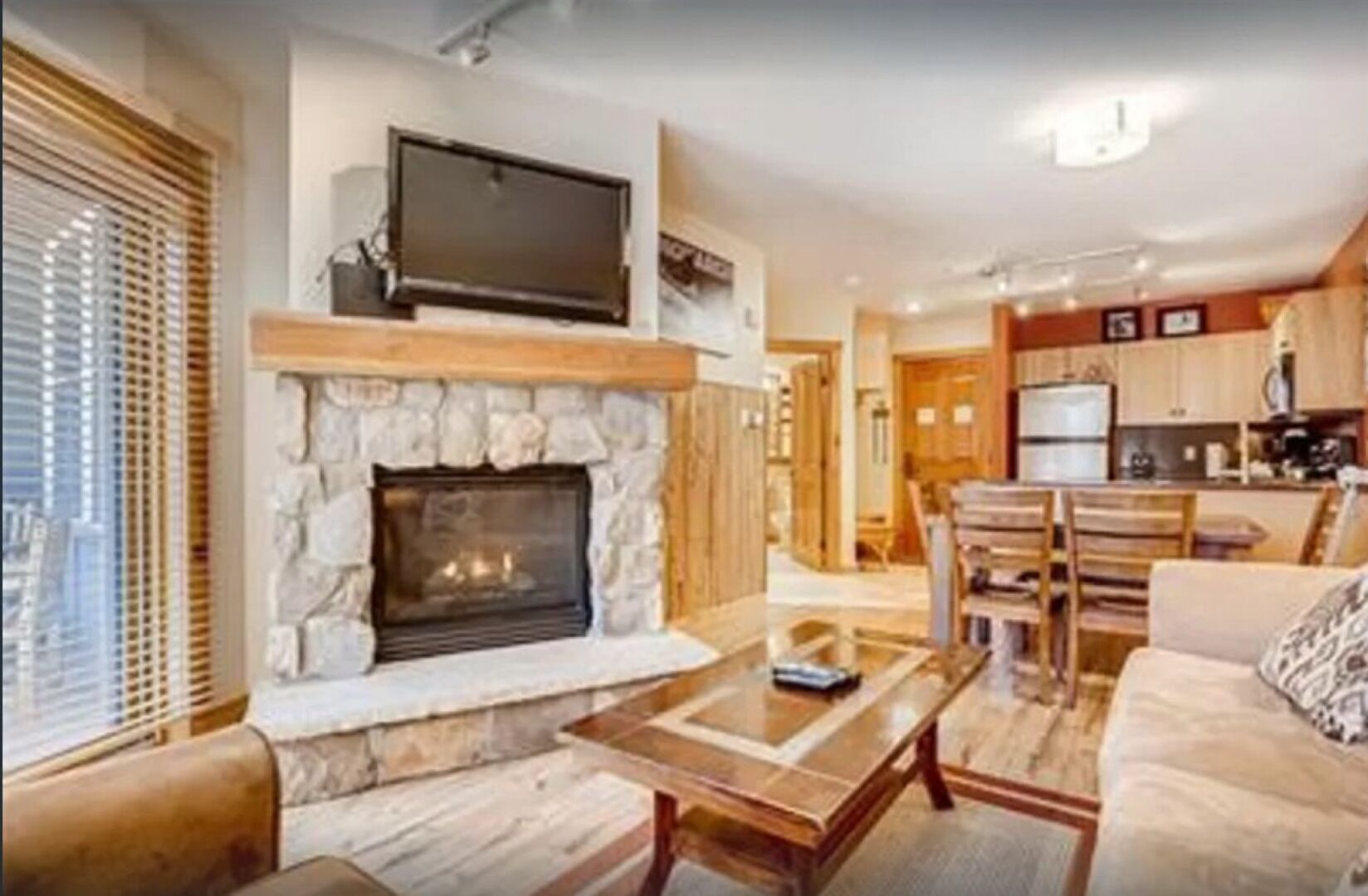 River Run - Steps to Ski, Hot Tubs, Heated Pool, Ice Rink, Gym