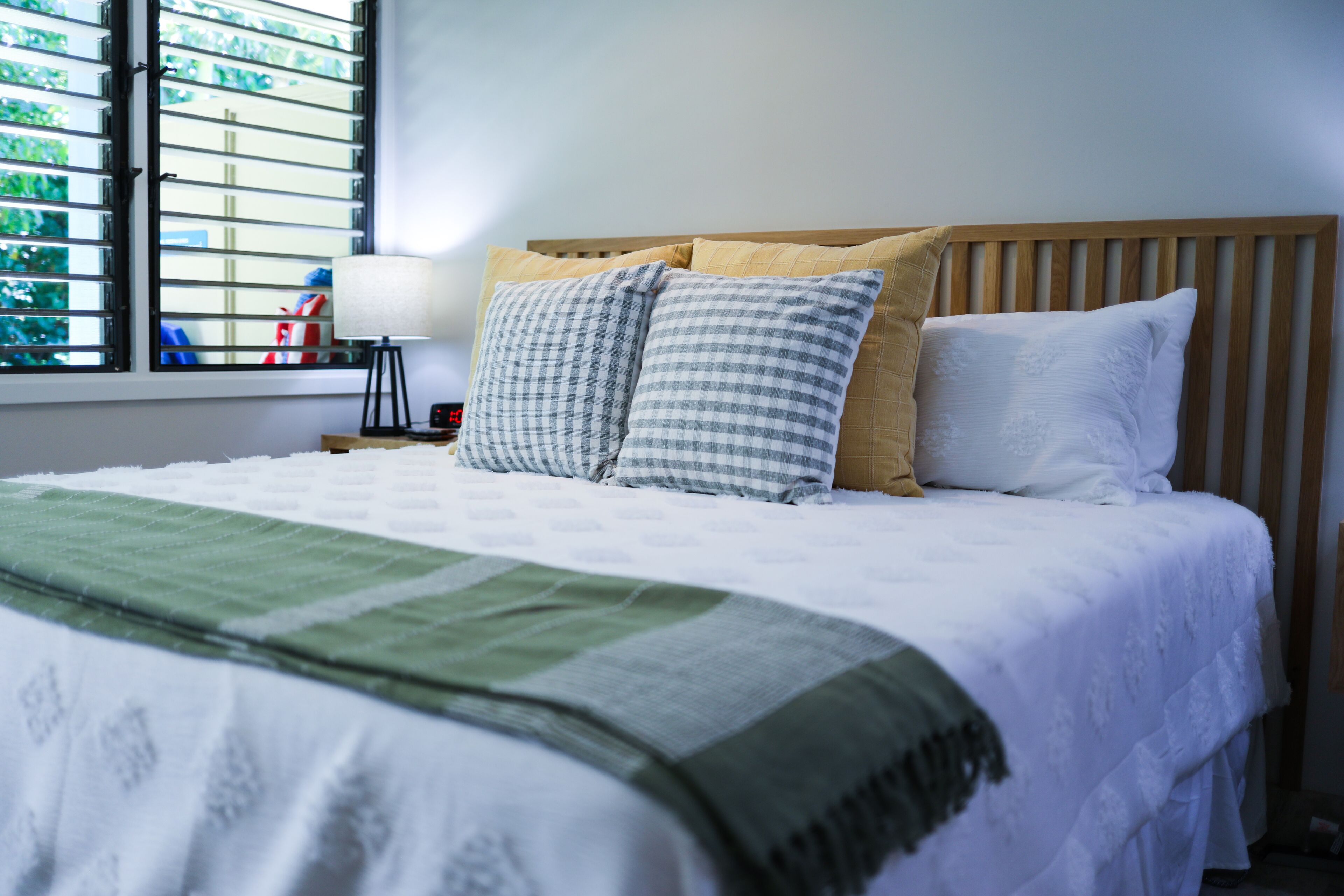 The Napili Bay, Steps to Sand, Studio, Free Parking Remodeled in June of 2023