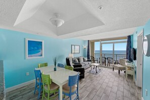 TV - Winter Rates! What a View! Oceanfront 2 BR Suite (Myrtle Beach)