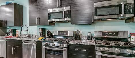 House, Multiple Beds, Private Pool, Ocean View | Private kitchen | Full-sized fridge, microwave, oven, stovetop