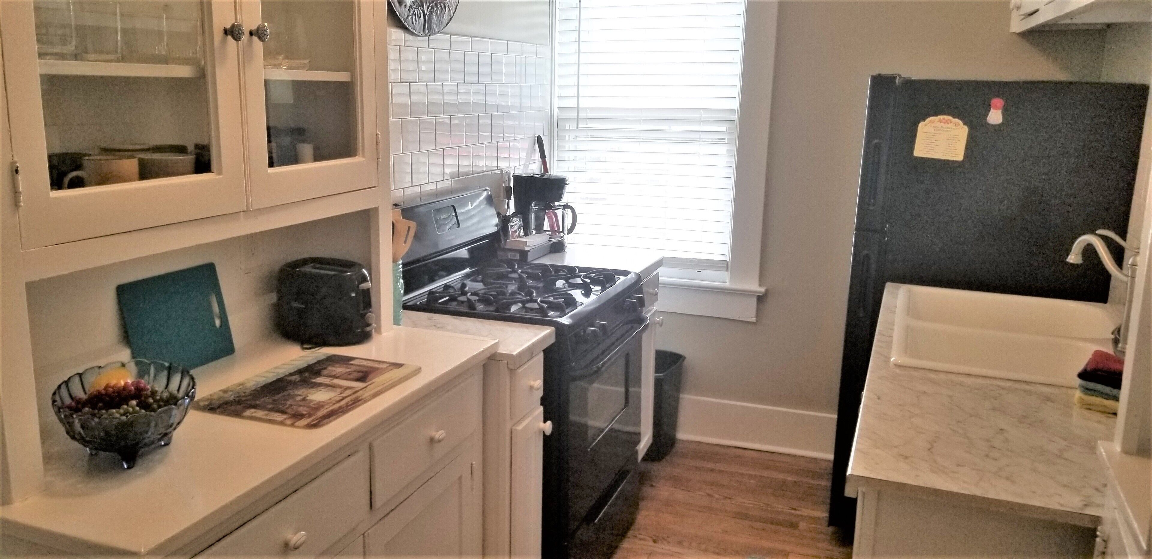 Dlx King 1 Bd, Huge Balcony, Washer & Dryer 