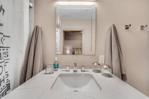 Een douche, een haardroger