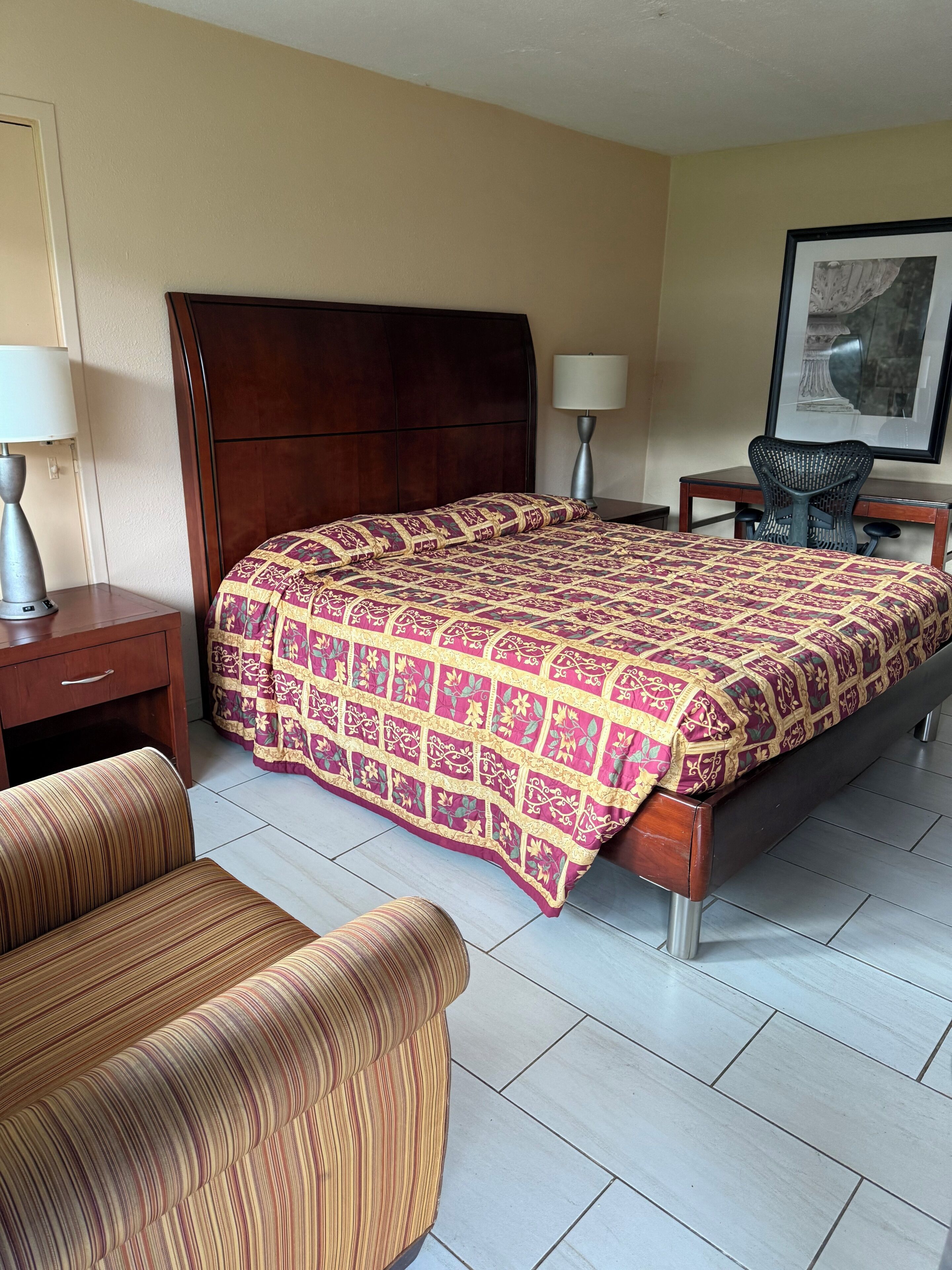 Desk, laptop workspace, free WiFi, bed sheets