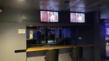 Bar (en la propiedad)