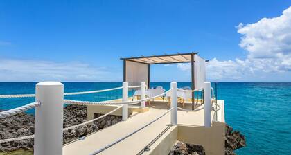 Geräumiges Penthouse mit Meerblick in Maho