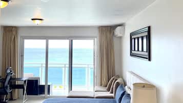 1 bedroom, in-room safe, desk, iron/ironing board