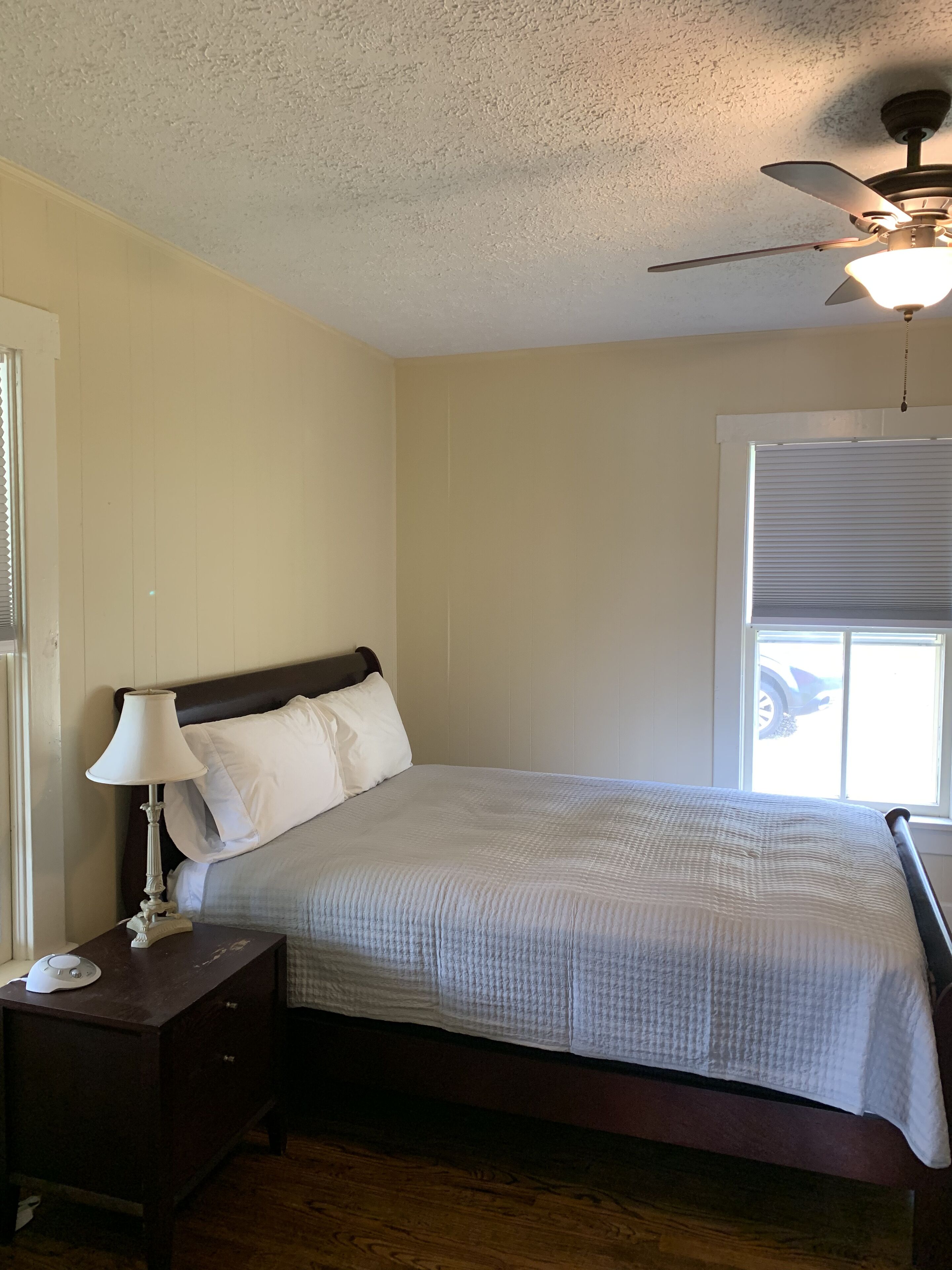 Bungalow in Downtown Asheville with Great Views of Downtown and Killer Sunsets