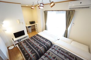 1 bedroom, desk, iron/ironing board, free WiFi