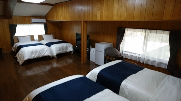 1 quarto, Wi-Fi de cortesia, roupa de cama