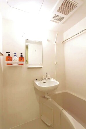 Hair dryer, towels - Shibuya Station Charming Place 8min walk 3ppl B102 - B102 / Shibuya-ku Tokyo (Shibuya-ku)