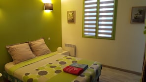 Individually decorated, individually furnished, iron/ironing board
