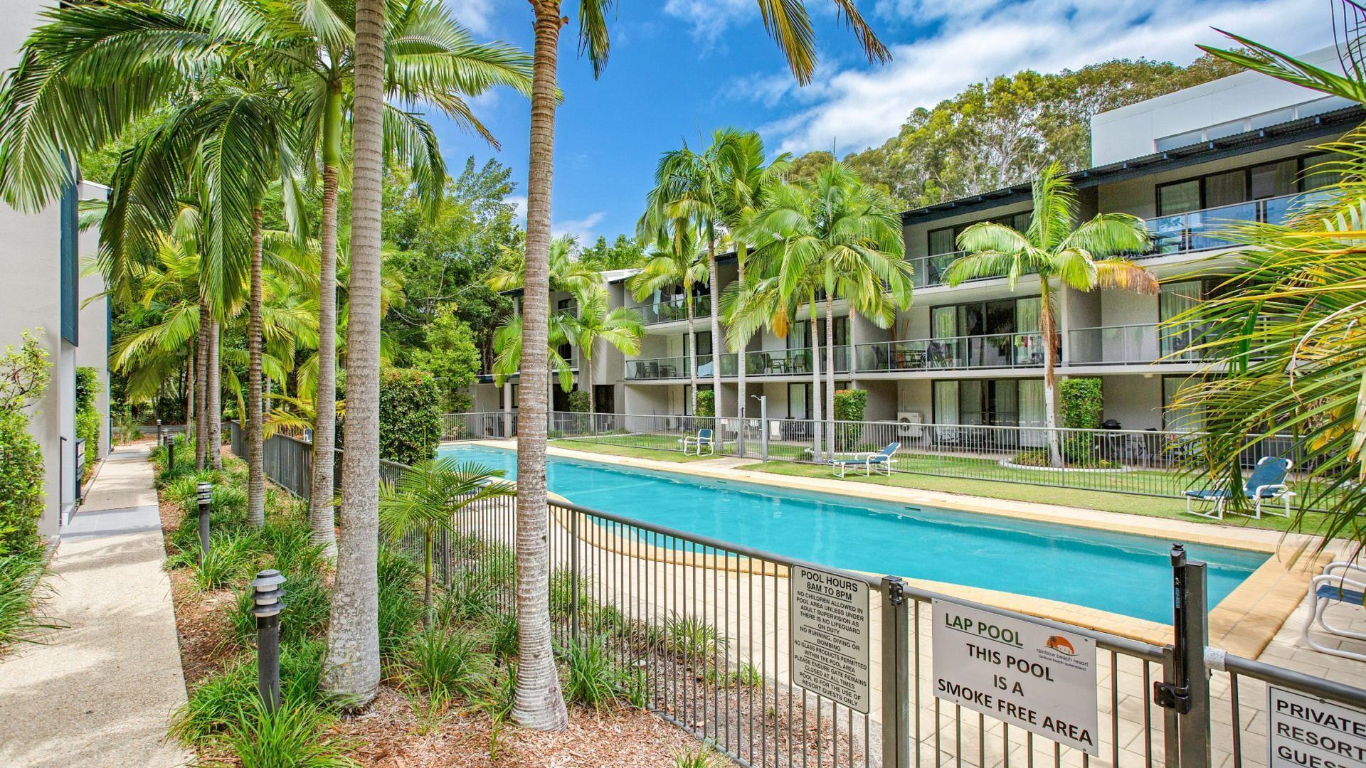 Baden 86 - Rainbow Shores. Walk To Beach - Top Floor - Air conditioned Unit. Free Wi-Fi — image 6