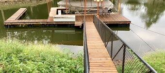 Cozy Grand Lake Cabin on the Water w/ Dock Access, Sleeps 4(end of cove privacy)