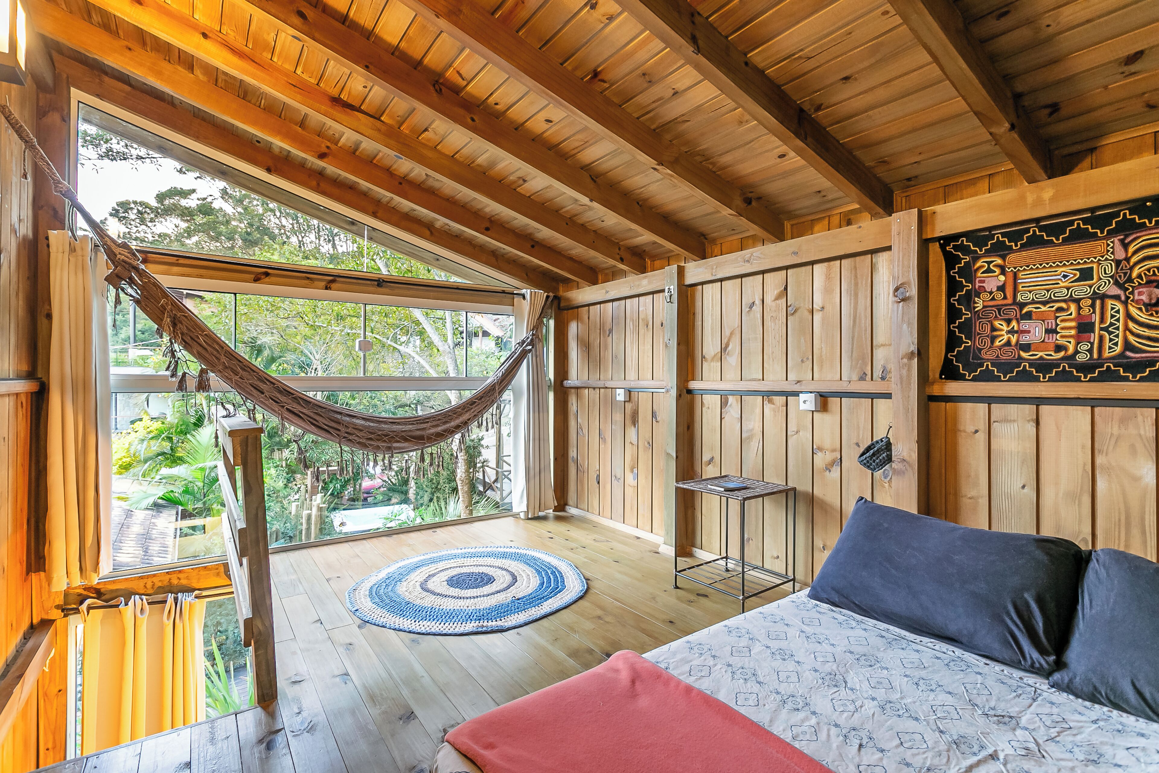 Morada 5 | Roupas de cama antialérgicas, Wi-Fi de cortesia, roupa de cama