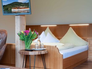 1 slaapkamer, een kluis op de kamer, reisbedje, wifi