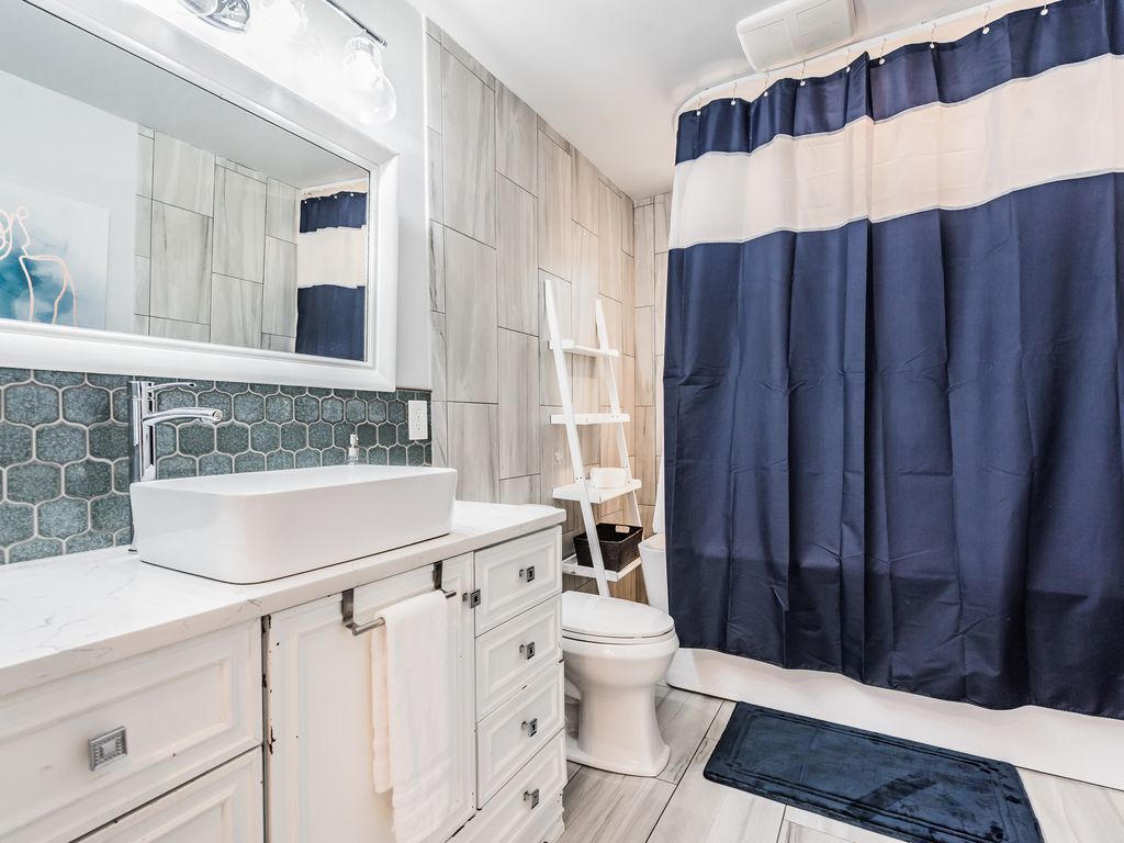 Gorgeous Serene Hideout | 4 King Beds | Office