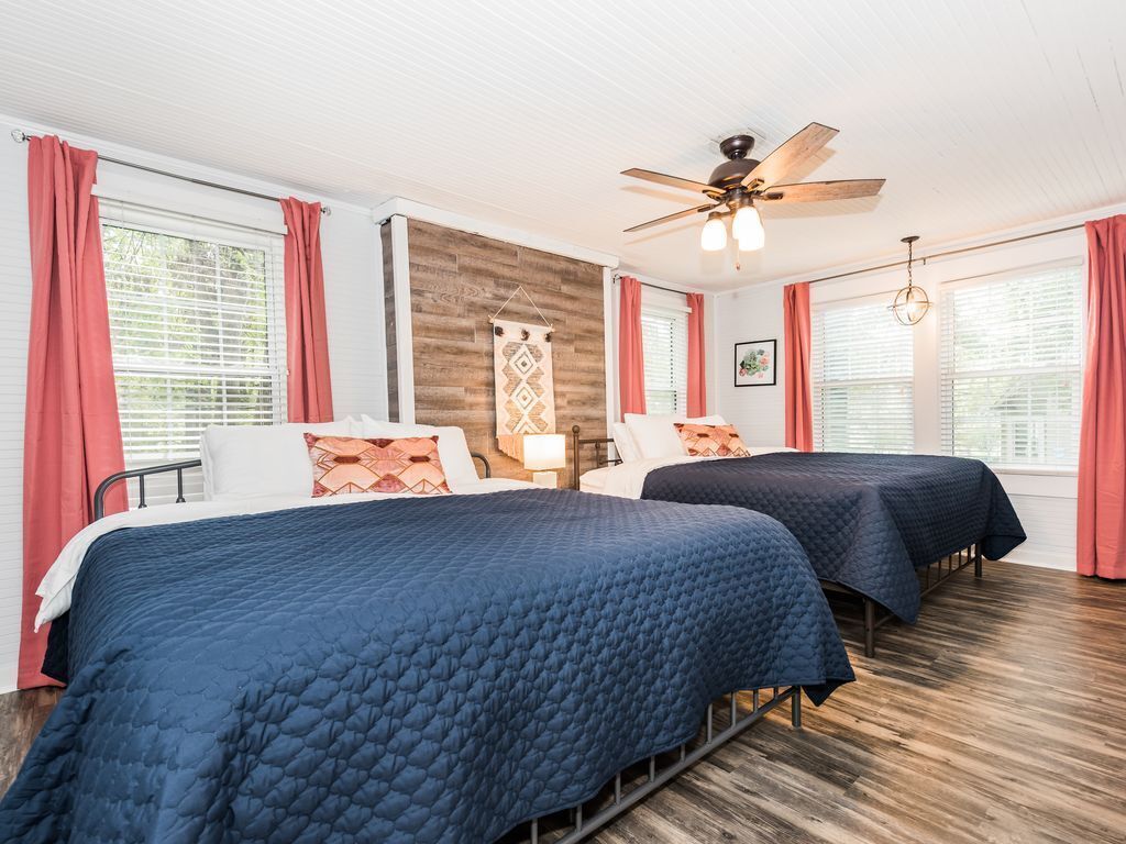 Gorgeous Serene Hideout | 4 King Beds | Office