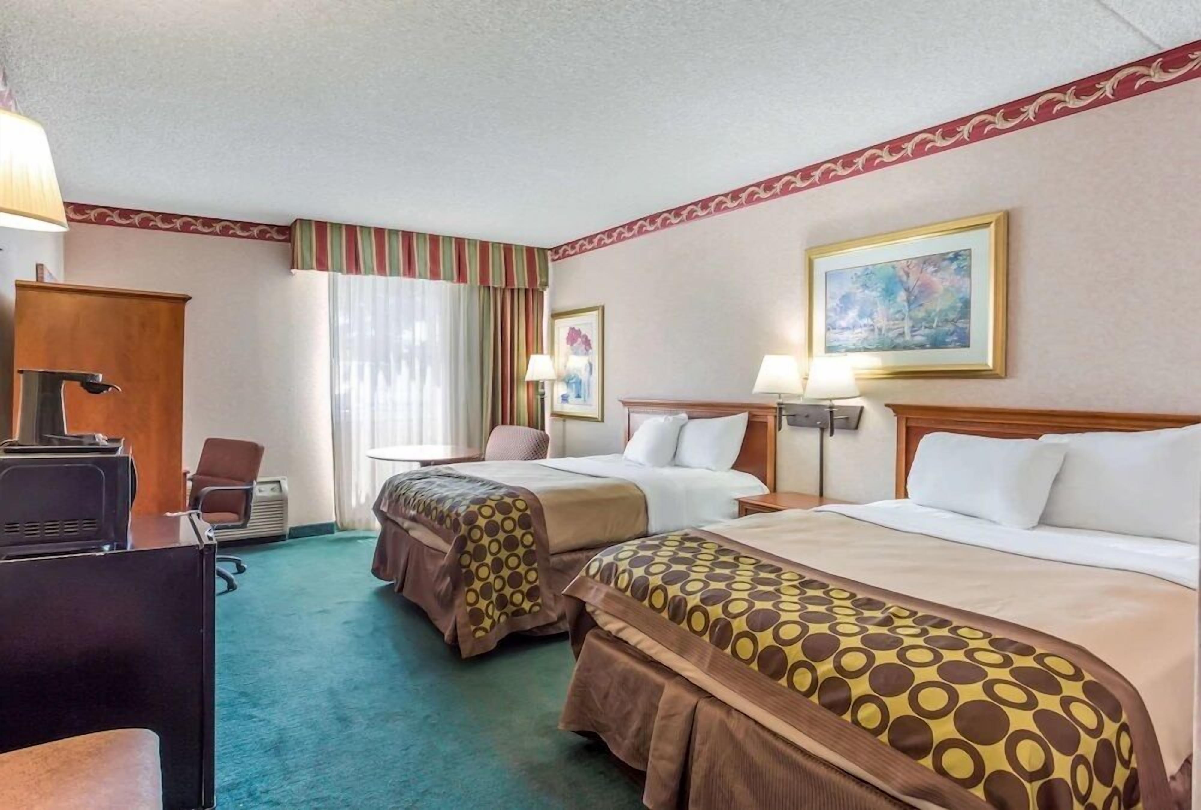 blackout curtains, free wifi, bed sheets