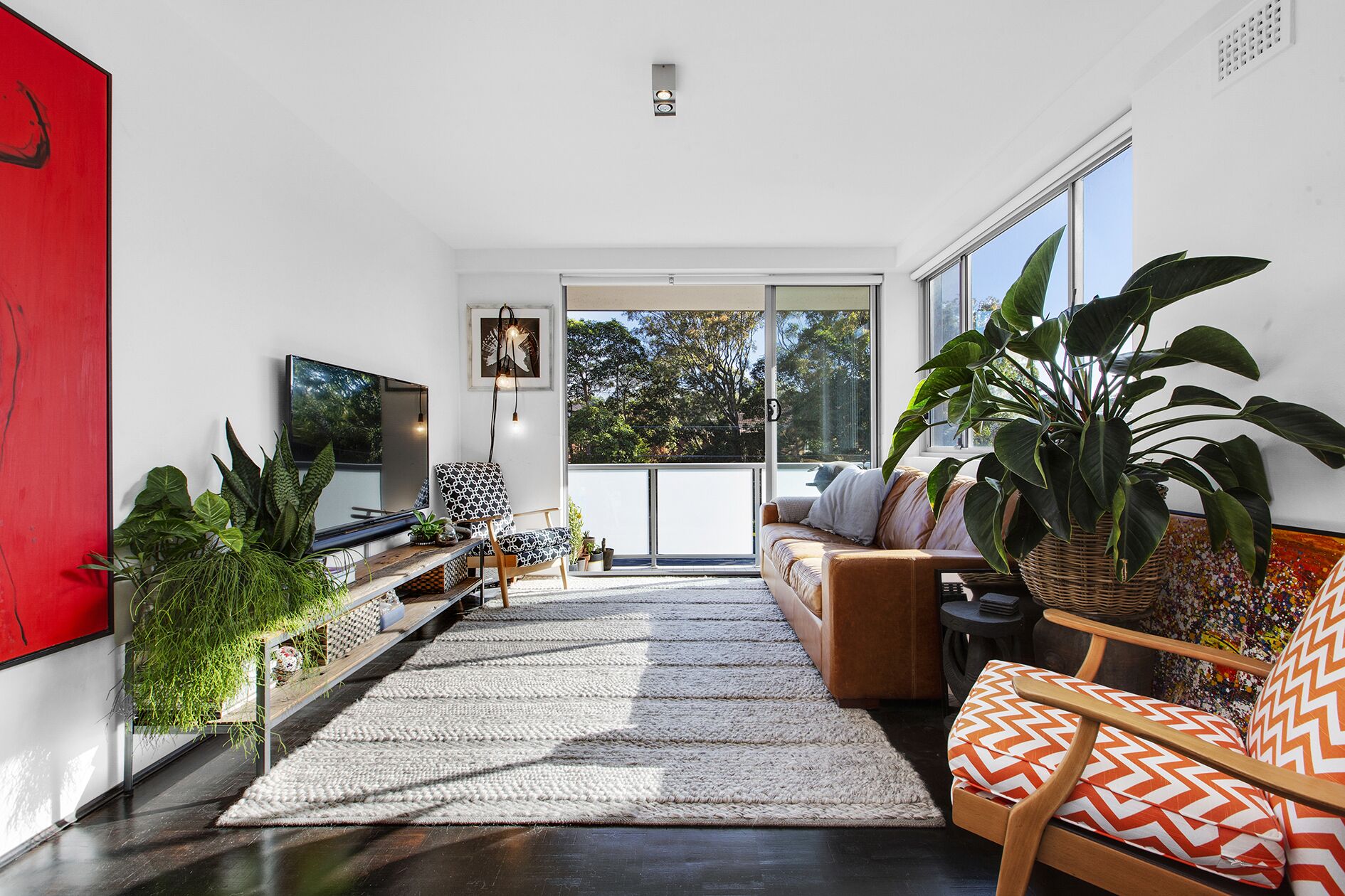 Coogee 2 bed, close to the Beach