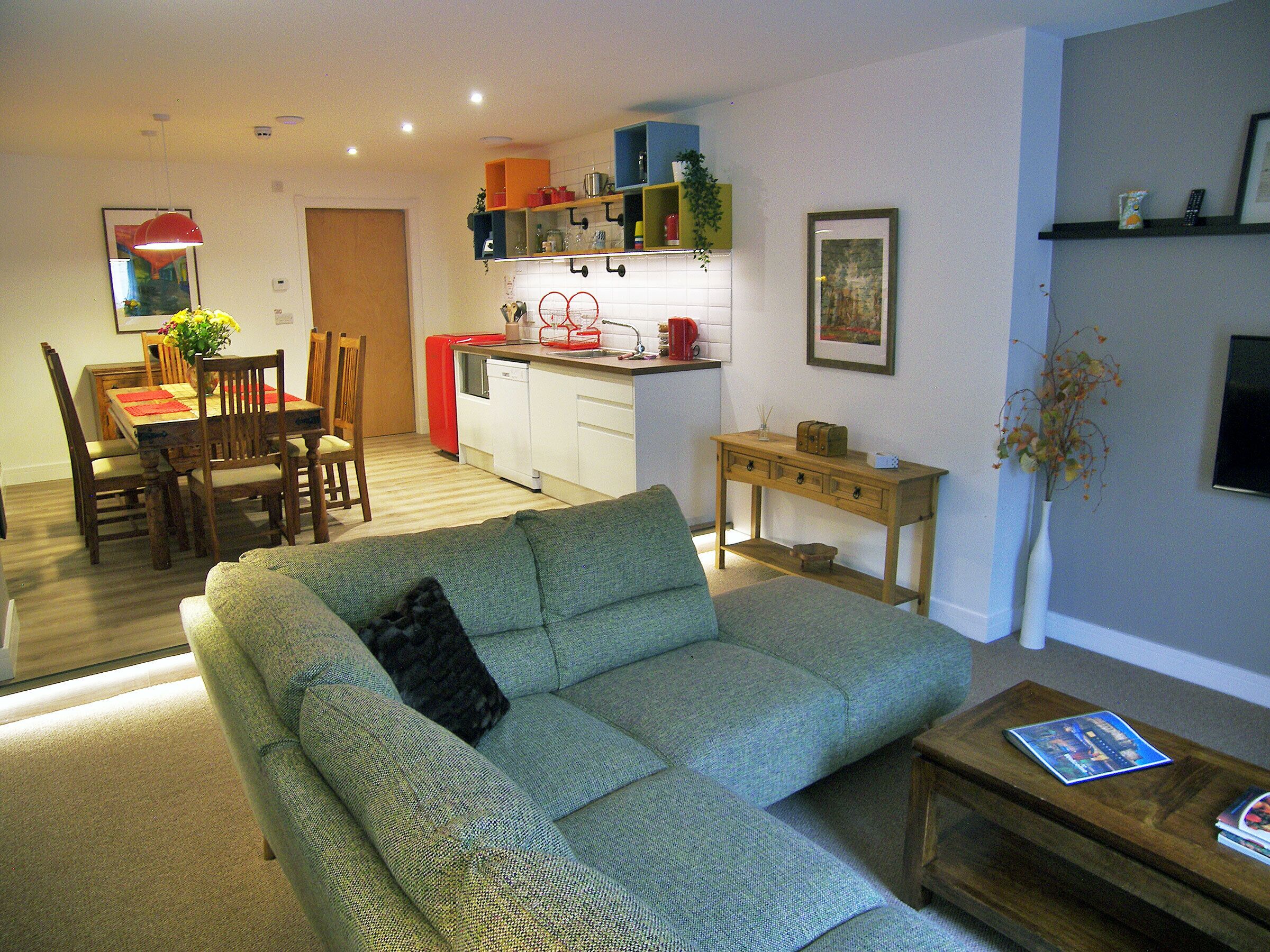 Family Apartment, Private Bathroom (Flat 3) | Lounge