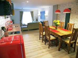 Familjelägenhet - privat badrum (Flat 3) | Restaurang