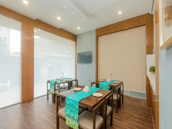 Restaurant - Hotel Airside (Mumbai)