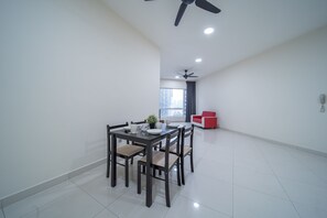 Interior - OYO Home 89449 Fancy 2 Bedroom Crest Residence (Kuala Lumpur)