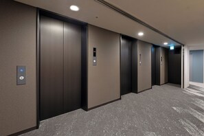 Elevator