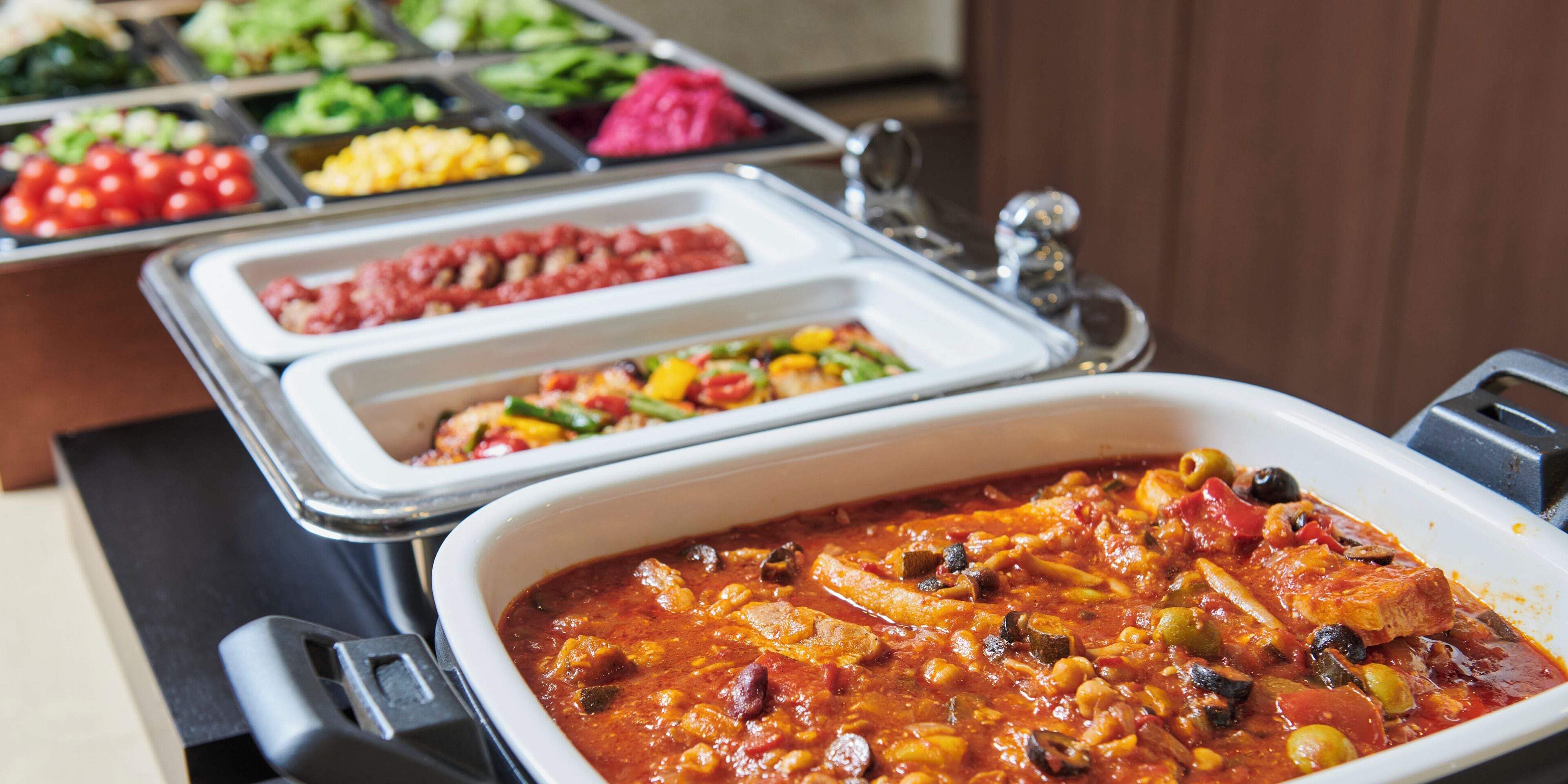 Daily buffet breakfast for a fee