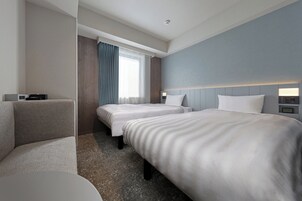 İki Ayrı Yataklı Oda, Sigara İçilmez (Renovated, Room size 15 sqm) | Masa, ücretsiz kablosuz İnternet 