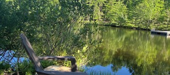 Cabaña Banjo Bungalow frente al lago 