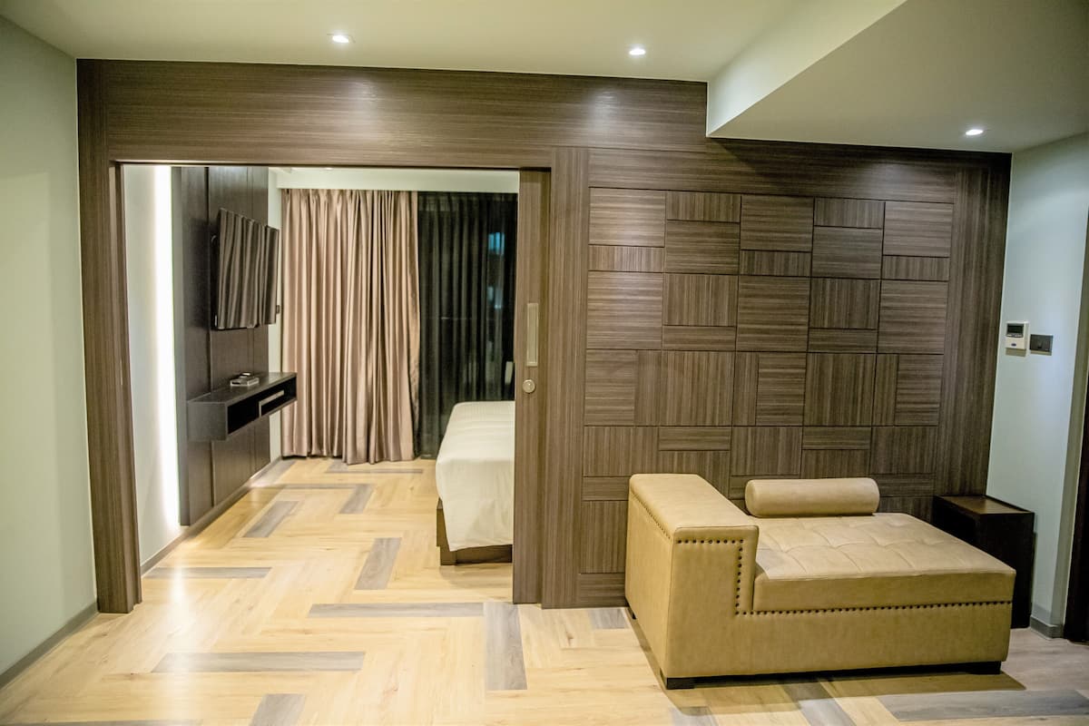 Suite Room
