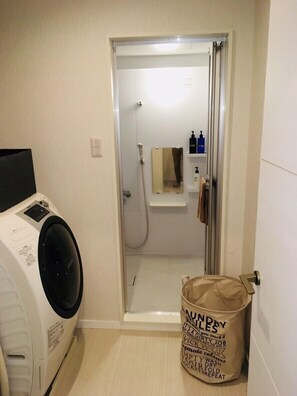Bathroom - Plum Ark Oriental Hotel 402 (Tokyo)