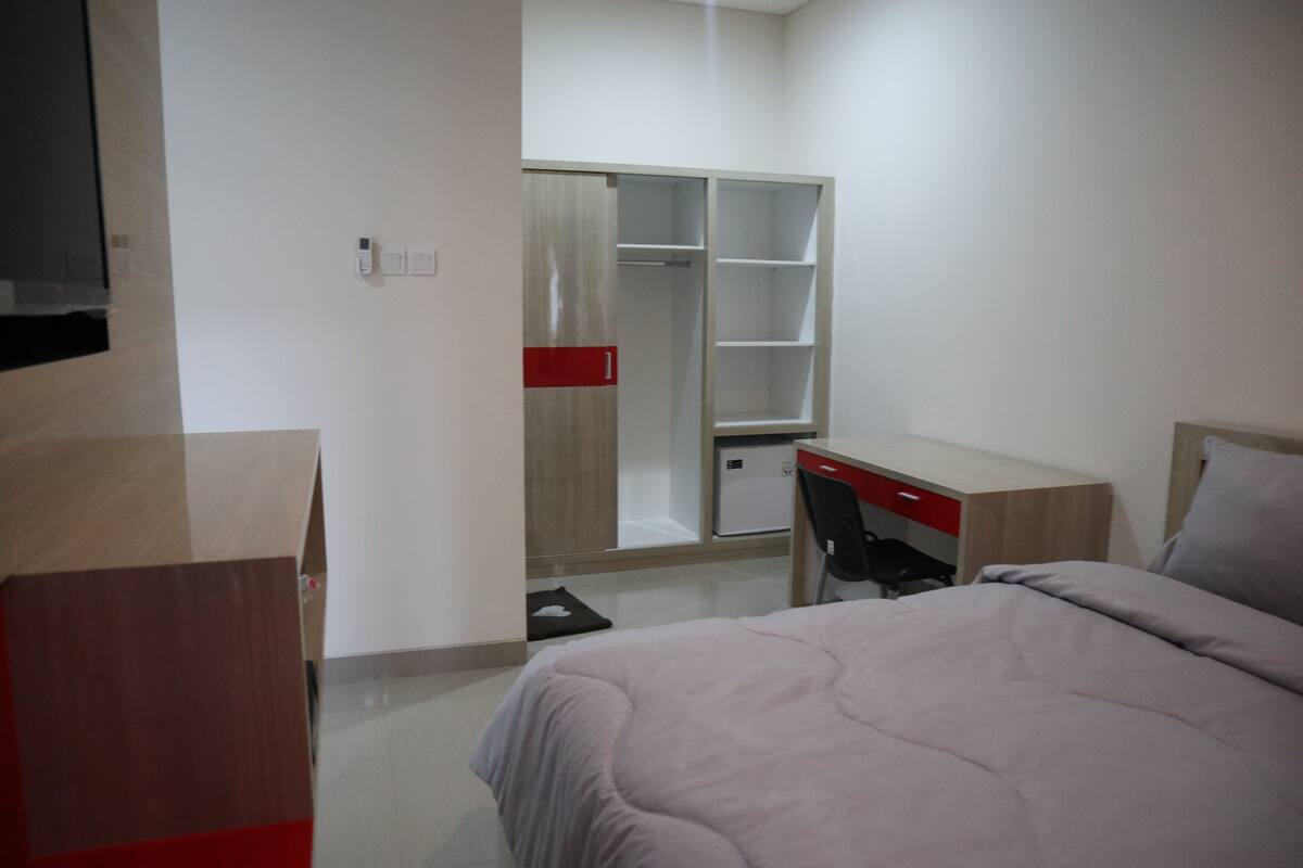 Exclusive Double Room | Minibar, desk, laptop workspace, WiFi (free)