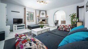 Uklassifisert bilde, 3 av 35, knapp