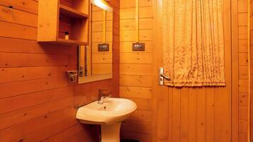 Wooden House AC with Balcony | Bathroom | Shower, hydromassage showerhead, slippers, towels