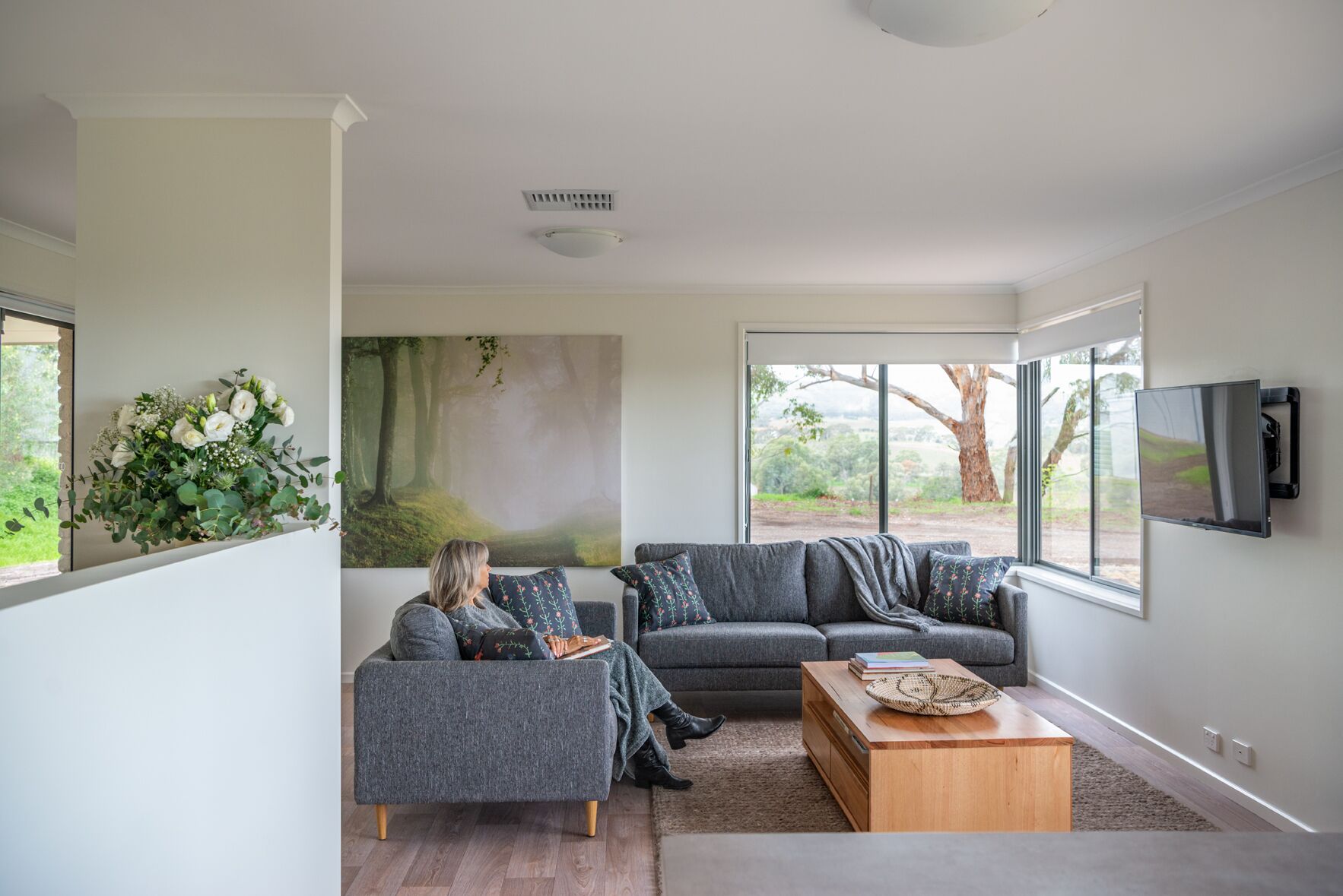 McLaren Vale Getaways - Hillside House — image 6