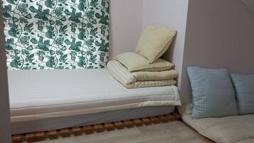 Blackout curtains, soundproofing, free WiFi