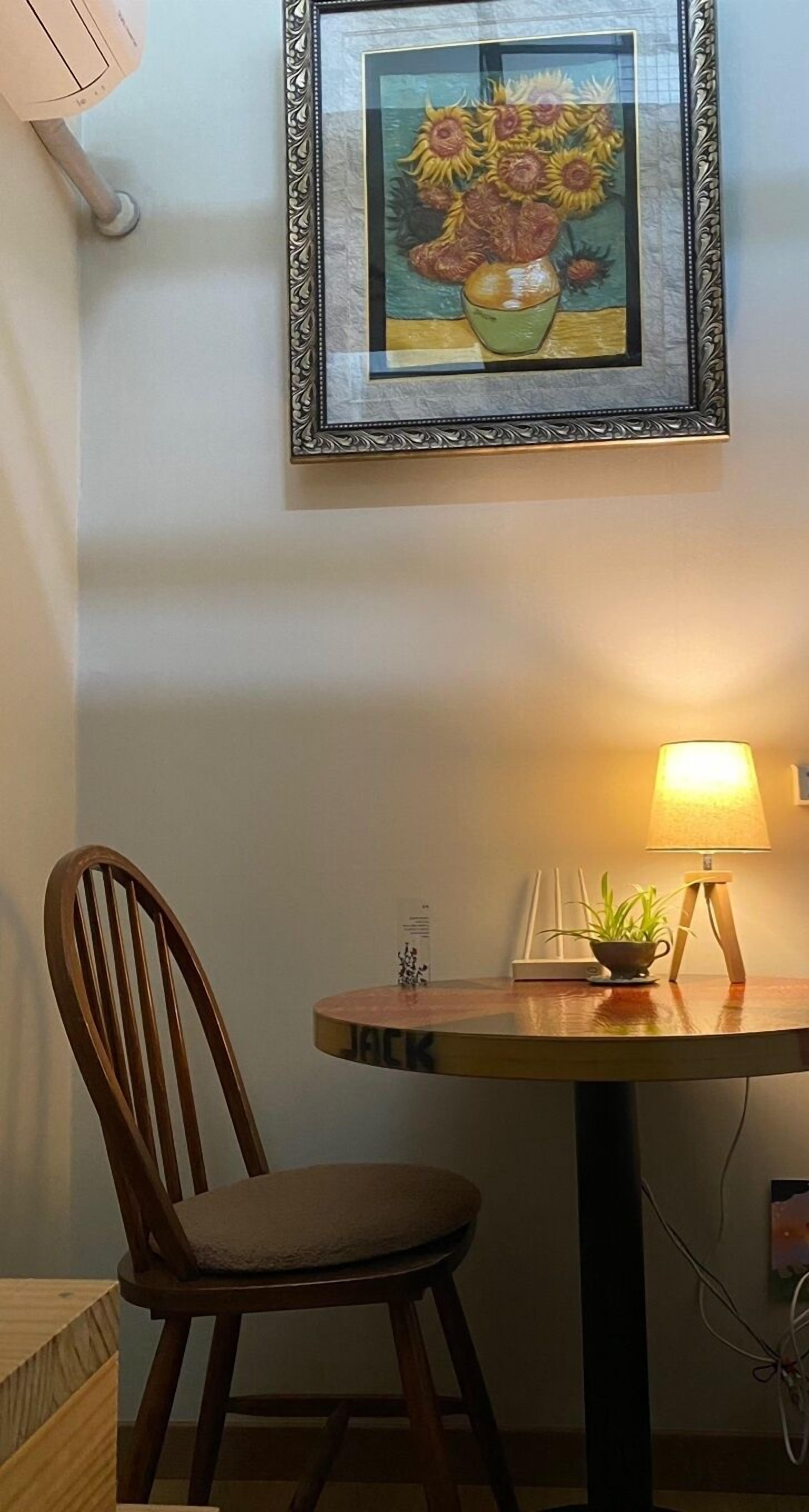 Standard Room #3 | Living area | Heated floors