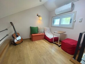 Traditional Condo #1