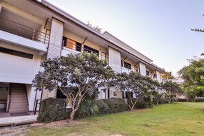 Exterior - Dnk Baan Suan (Lamphun)