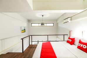 Desk, free WiFi, bed sheets - Dnk Baan Suan (Lamphun)