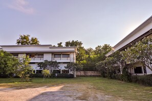 Exterior - Dnk Baan Suan (Lamphun)