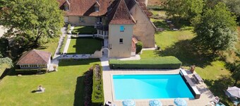 Le Petit Chateau De Sainte Colombe