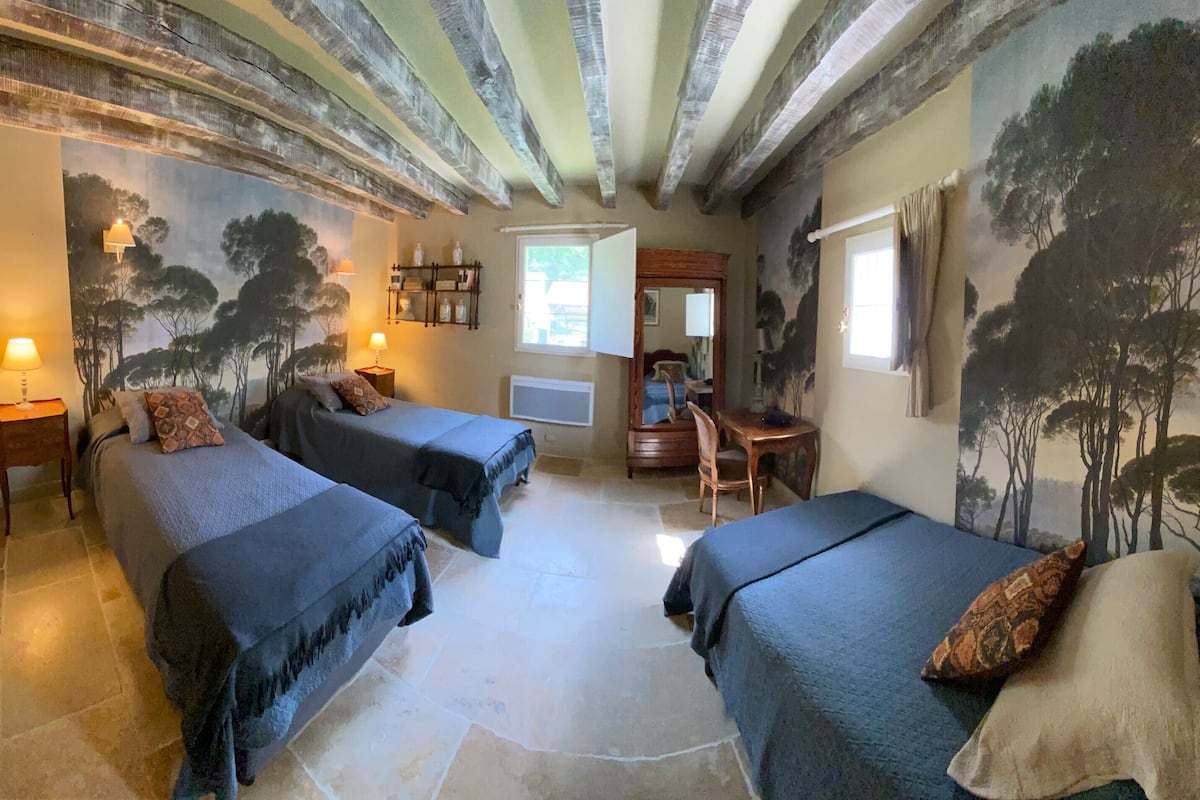 Family Suite (George Sand)