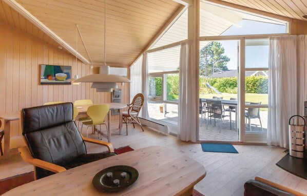 Dining - Amazing home in Slagelse with kitchen (Slagelse)