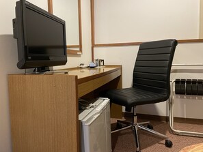 Iron/ironing board, free WiFi, bed sheets - Hotel Shibataya (Kurihara)