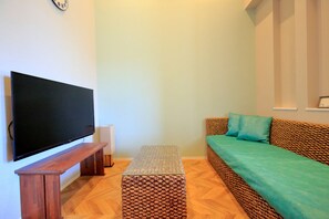 Apartment with Loft | Living area