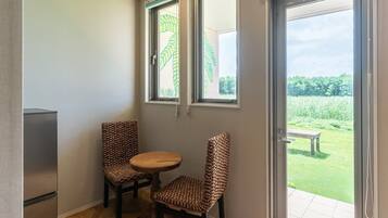 Apartment with Loft | In-room dining