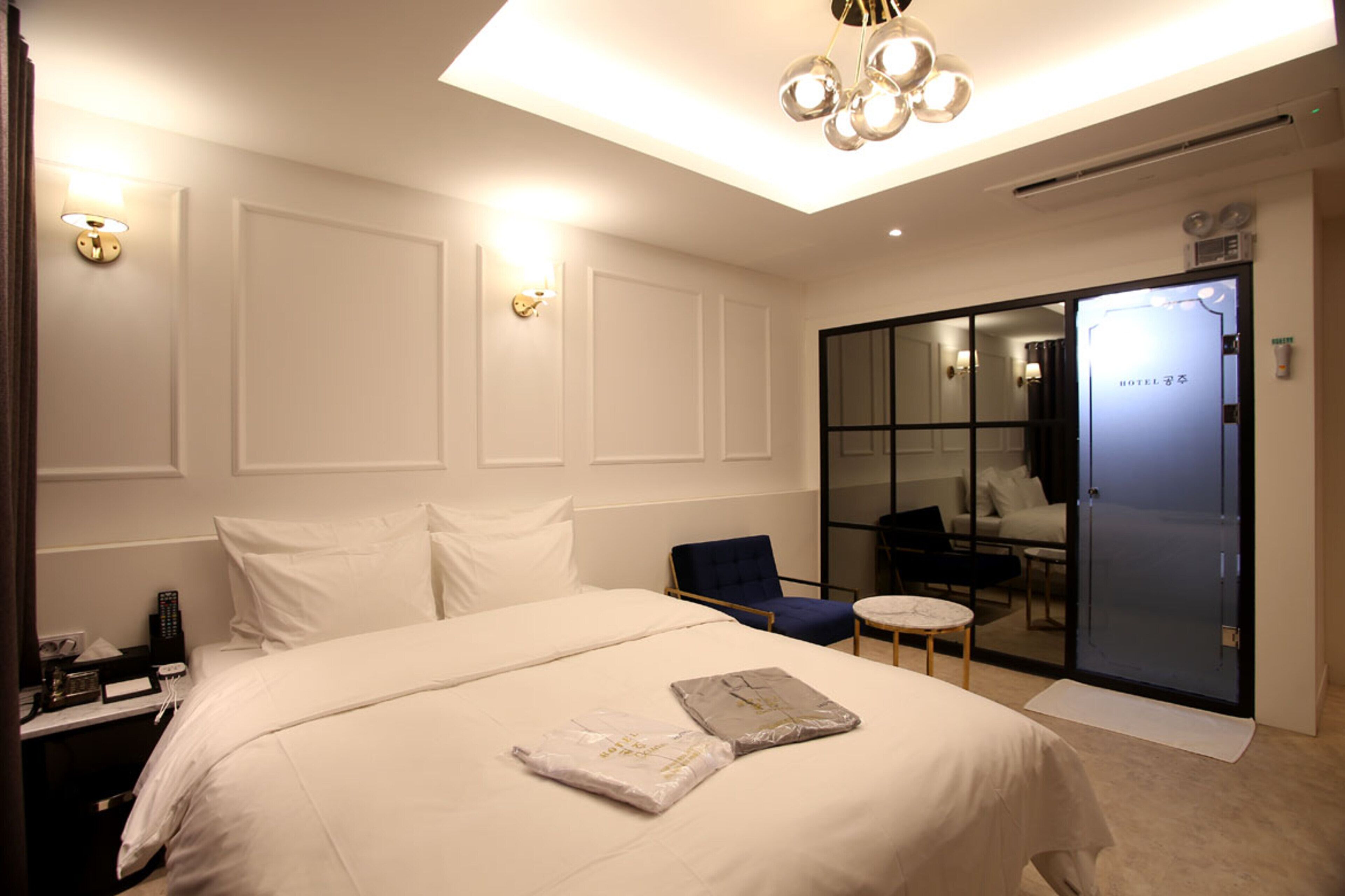 a standard room | 1 bedroom, free wifi, bed sheets